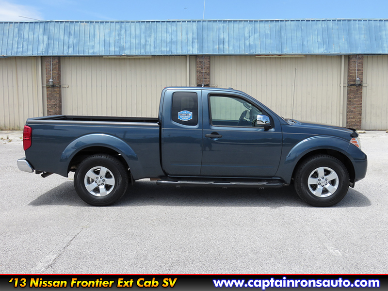 2013 Nissan Frontier SV - Photo 17
